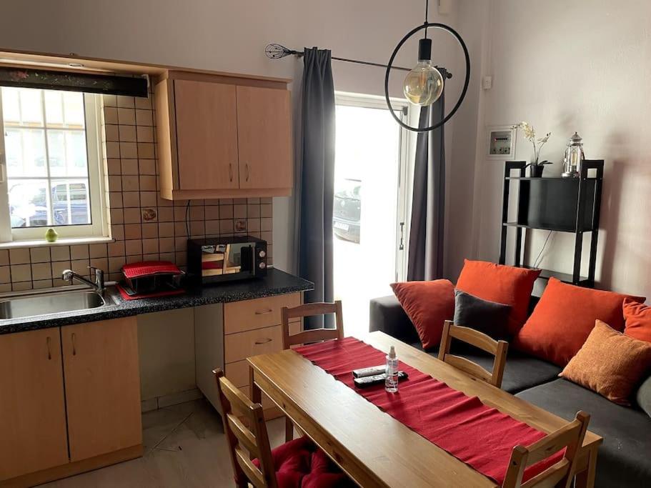 Appartement Comfy With Ceiling Attic